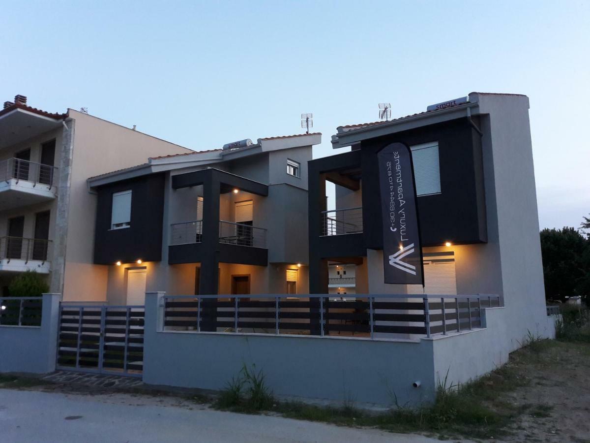 V Luxury Apartments Сівірі Екстер'єр фото