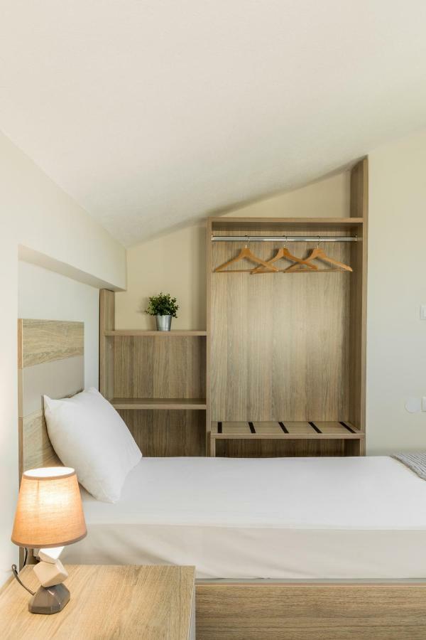 V Luxury Apartments Сівірі Екстер'єр фото