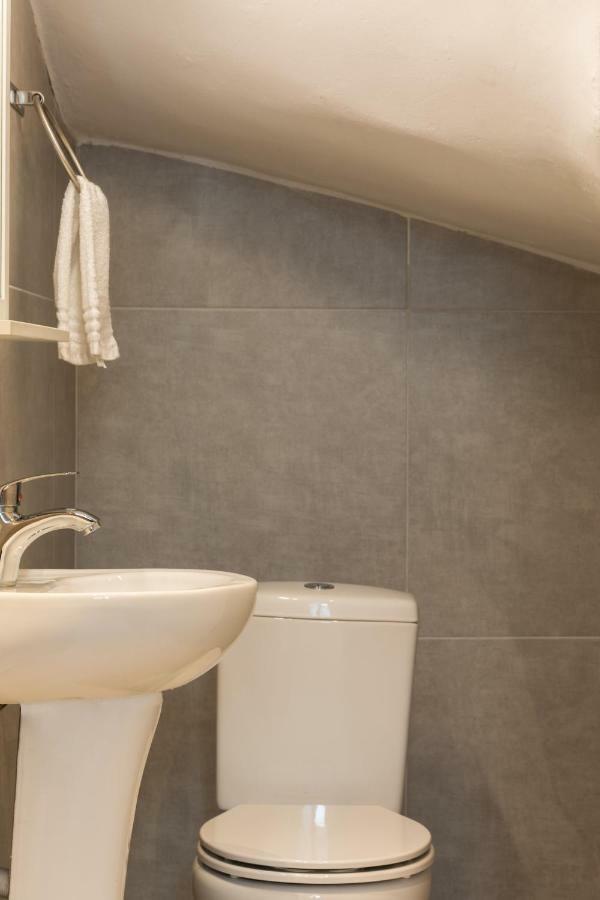 V Luxury Apartments Сівірі Екстер'єр фото